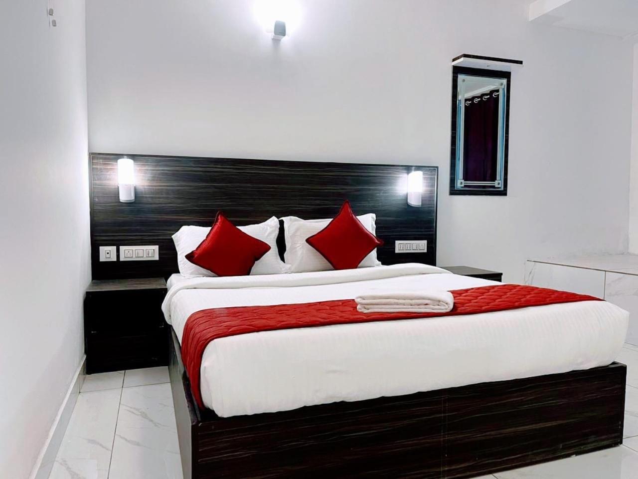 Hotel Skylark Holidays 2*