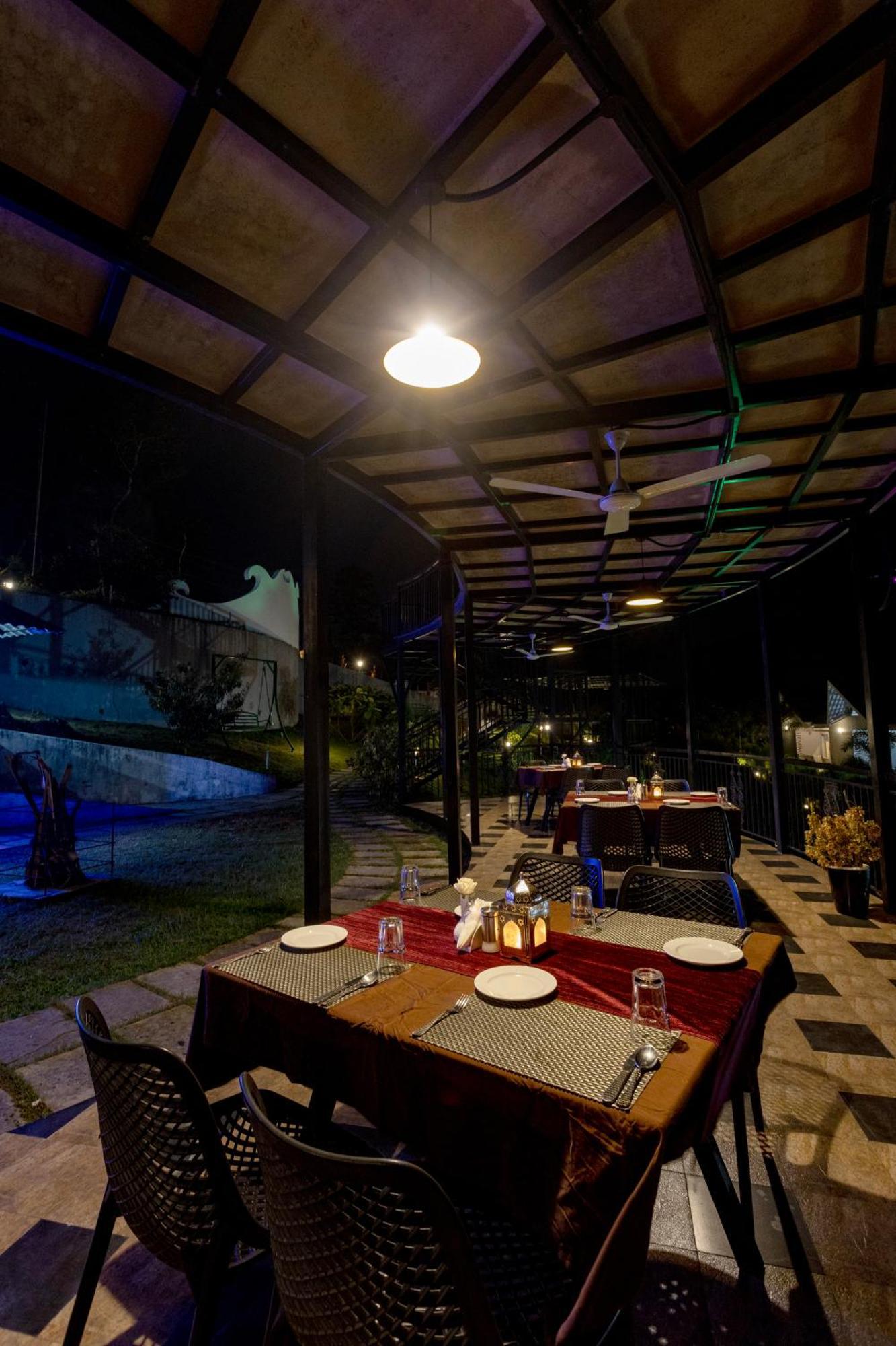 Hotel Aveda Mountains And Mist Munnar