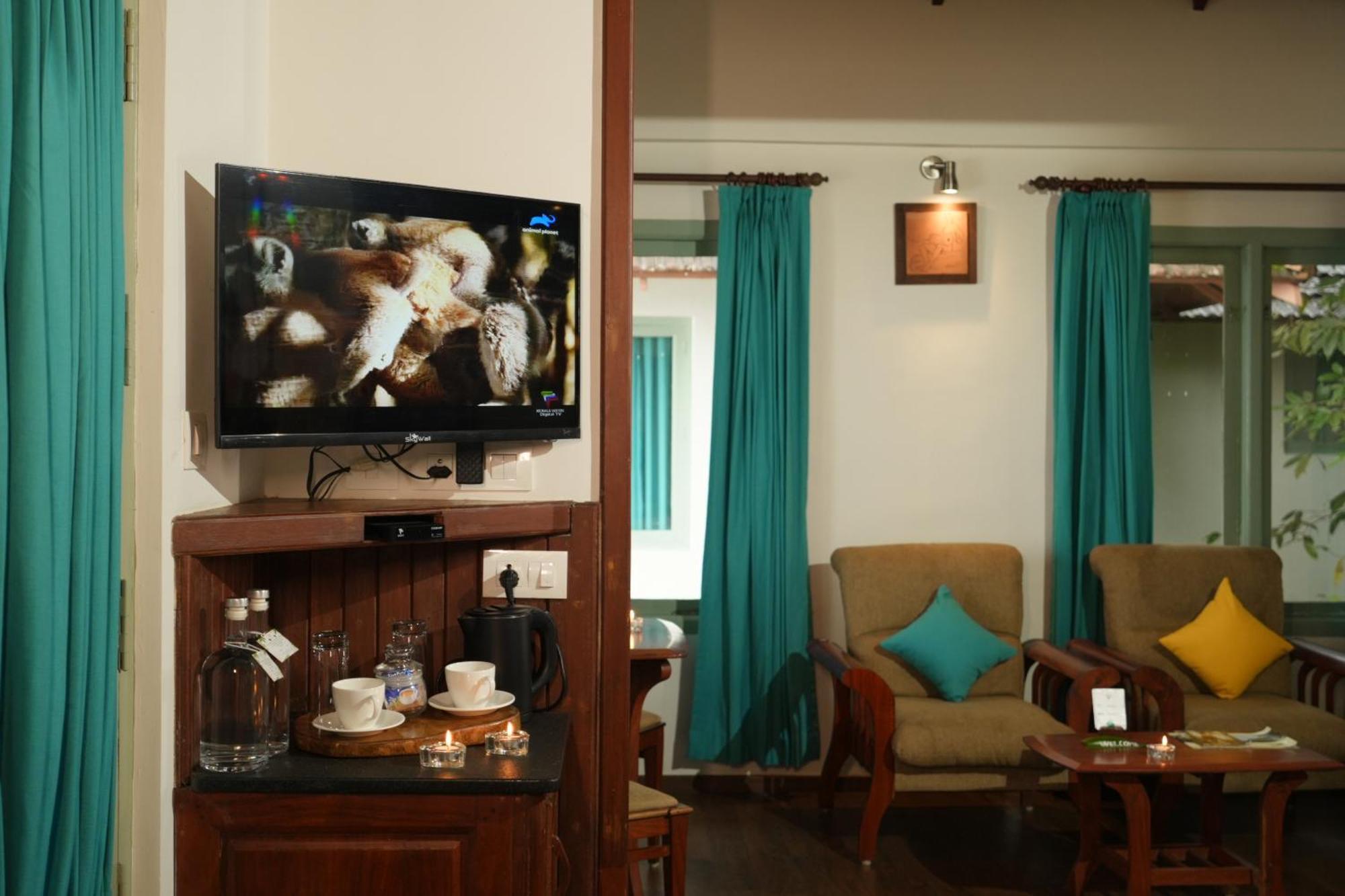 Blackberry Hills Nature & 4*