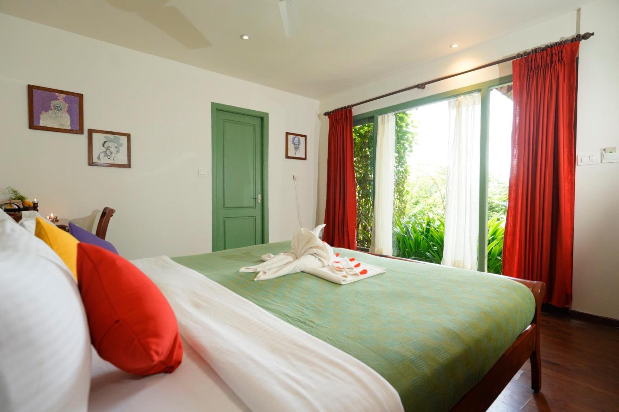 Blackberry Hills Nature & 4* Munnar