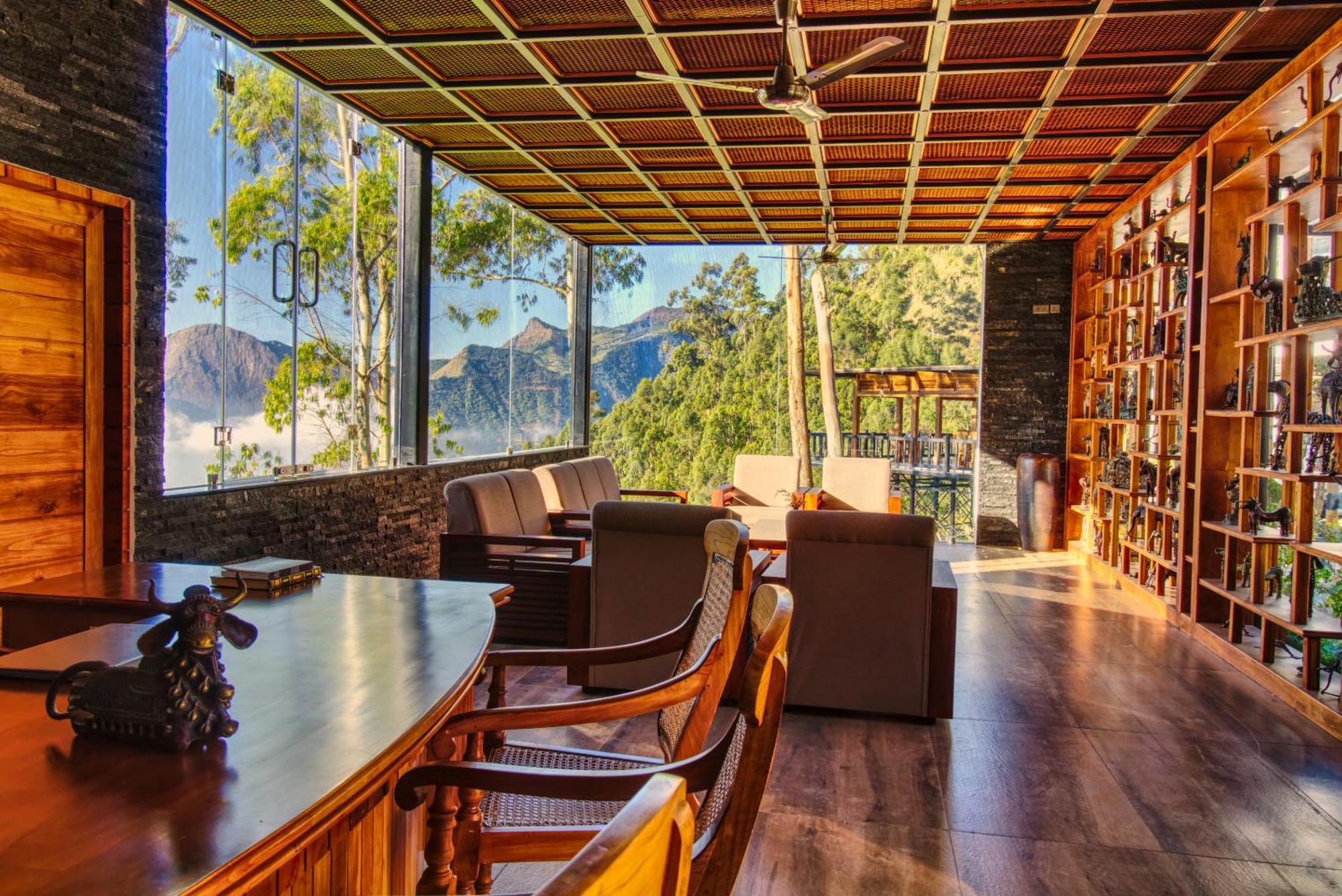 Chandys Drizzle Drops - Station Resort Munnar