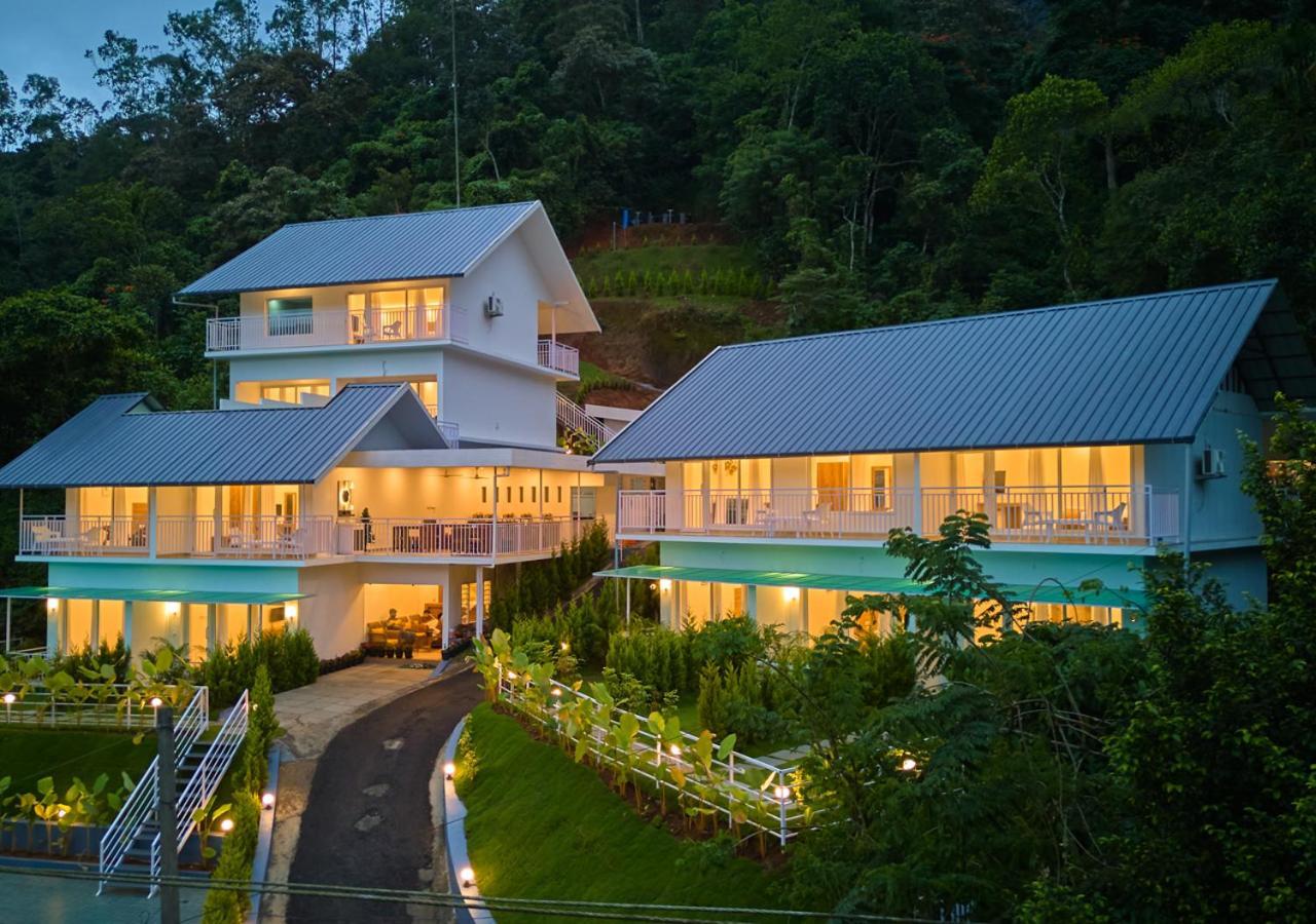 Ice Mist Pool By Voye Homes * Munnar