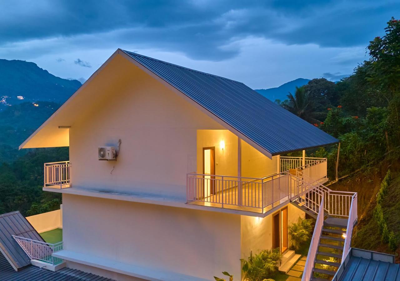 Ice Mist Pool By Voye Homes Resort