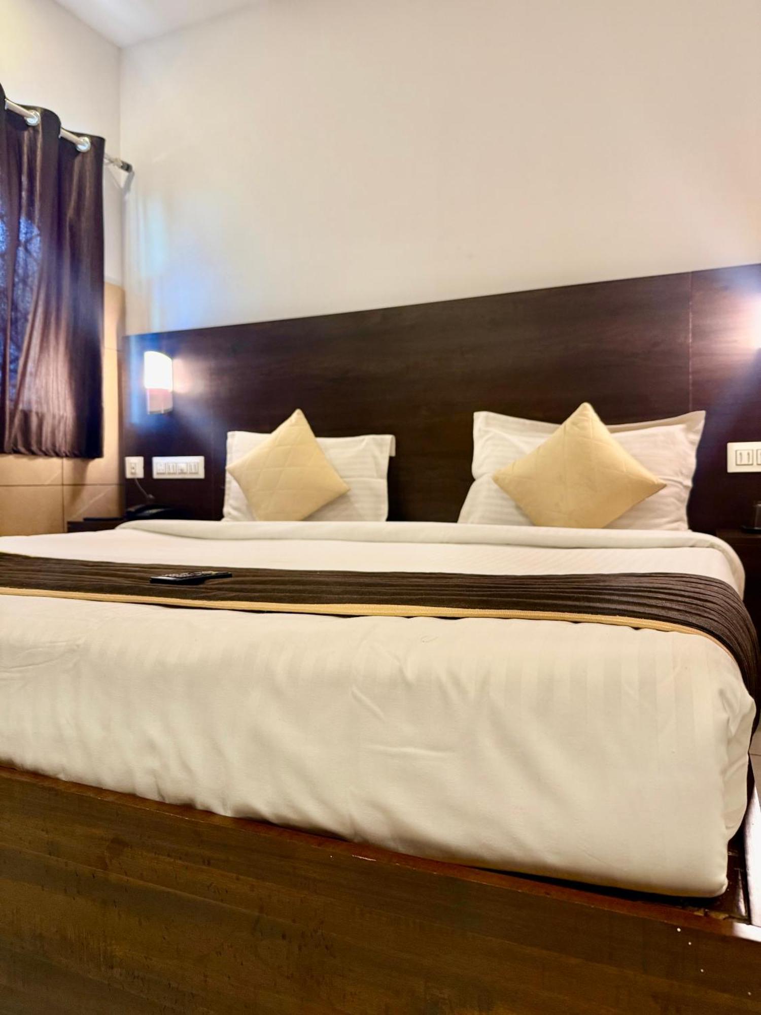 Hotel Skylark Holidays