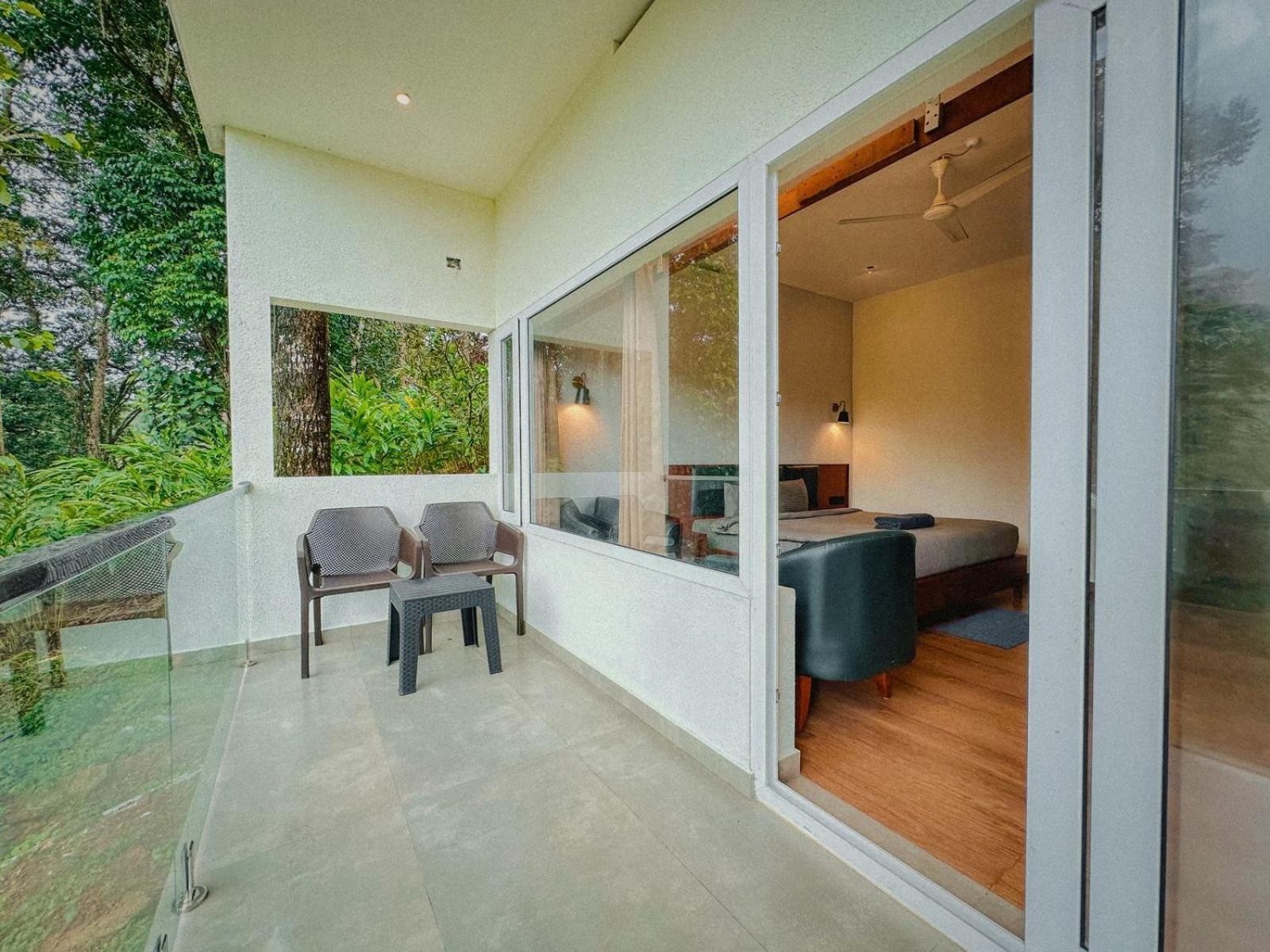 Forestscape Resort *
