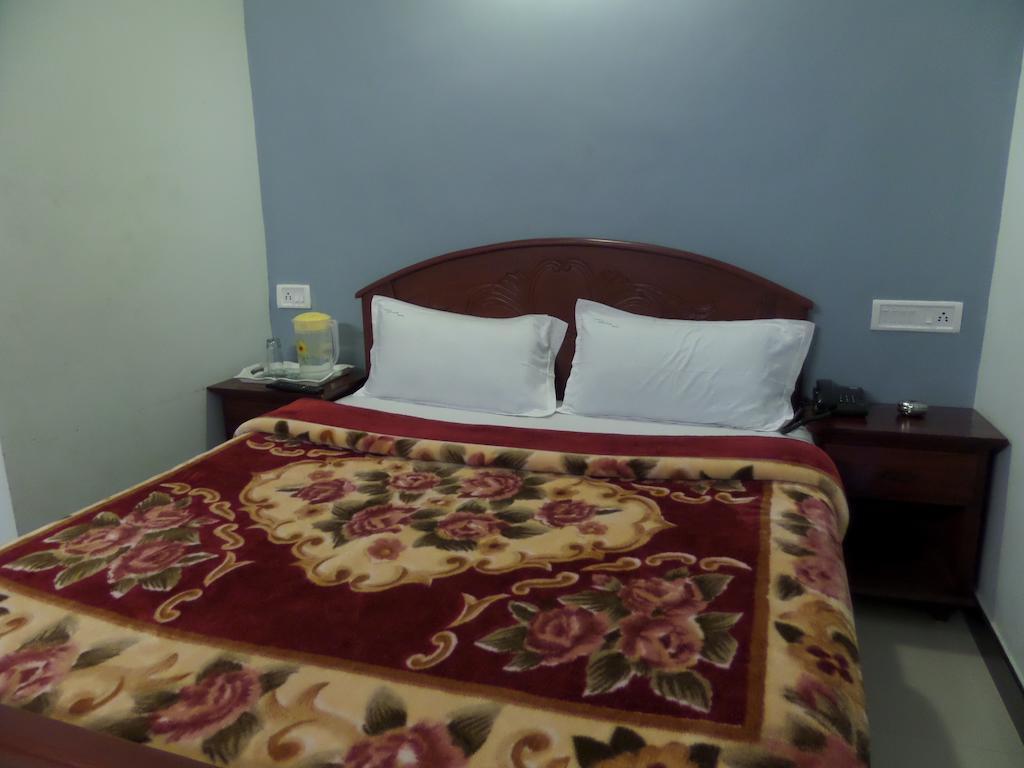 Hotel Hill Crest