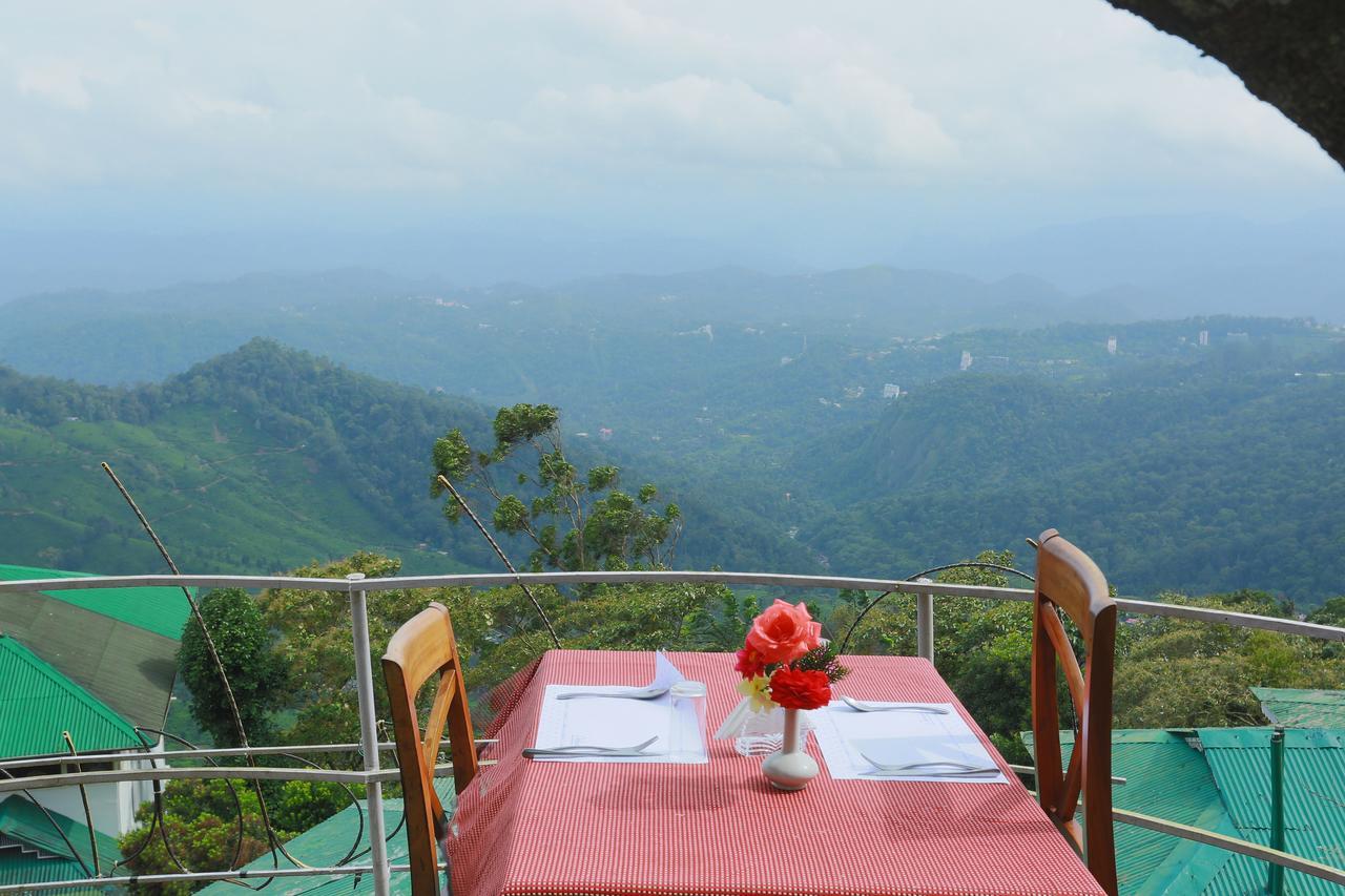 The Cliff Resort, 4* Munnar