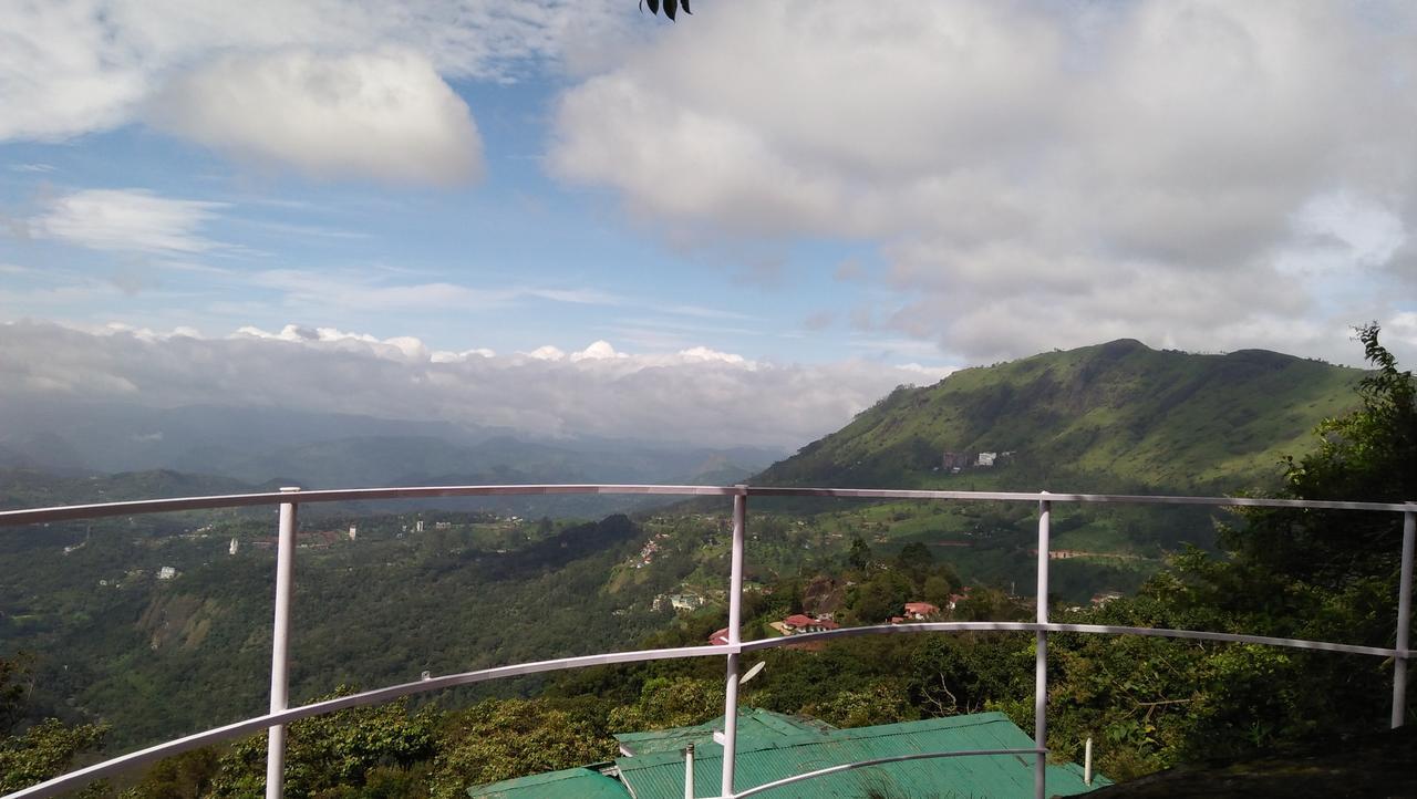 The Cliff Resort, Munnar