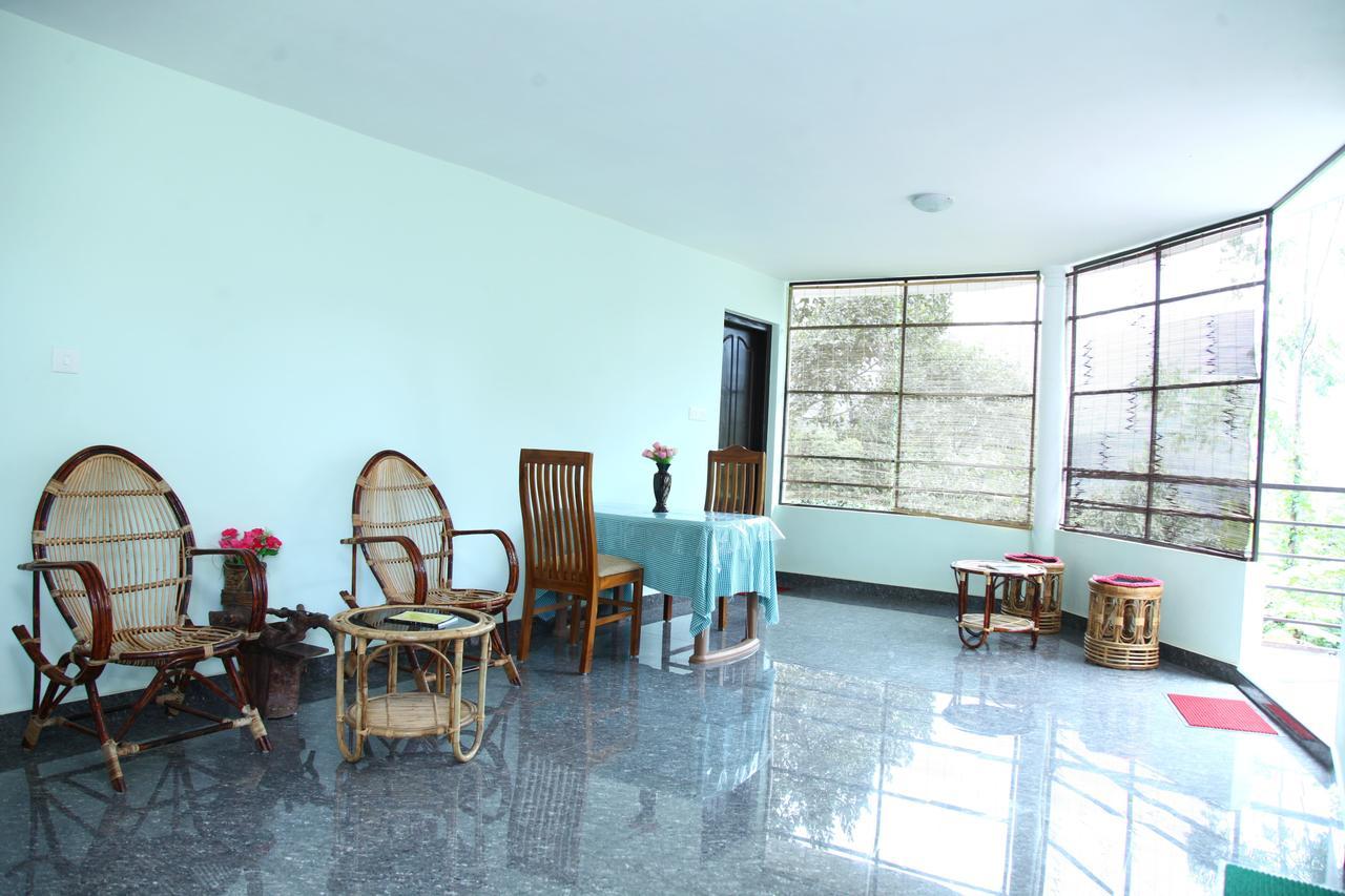 Farmhouse Bed & Breakfast Munnar
