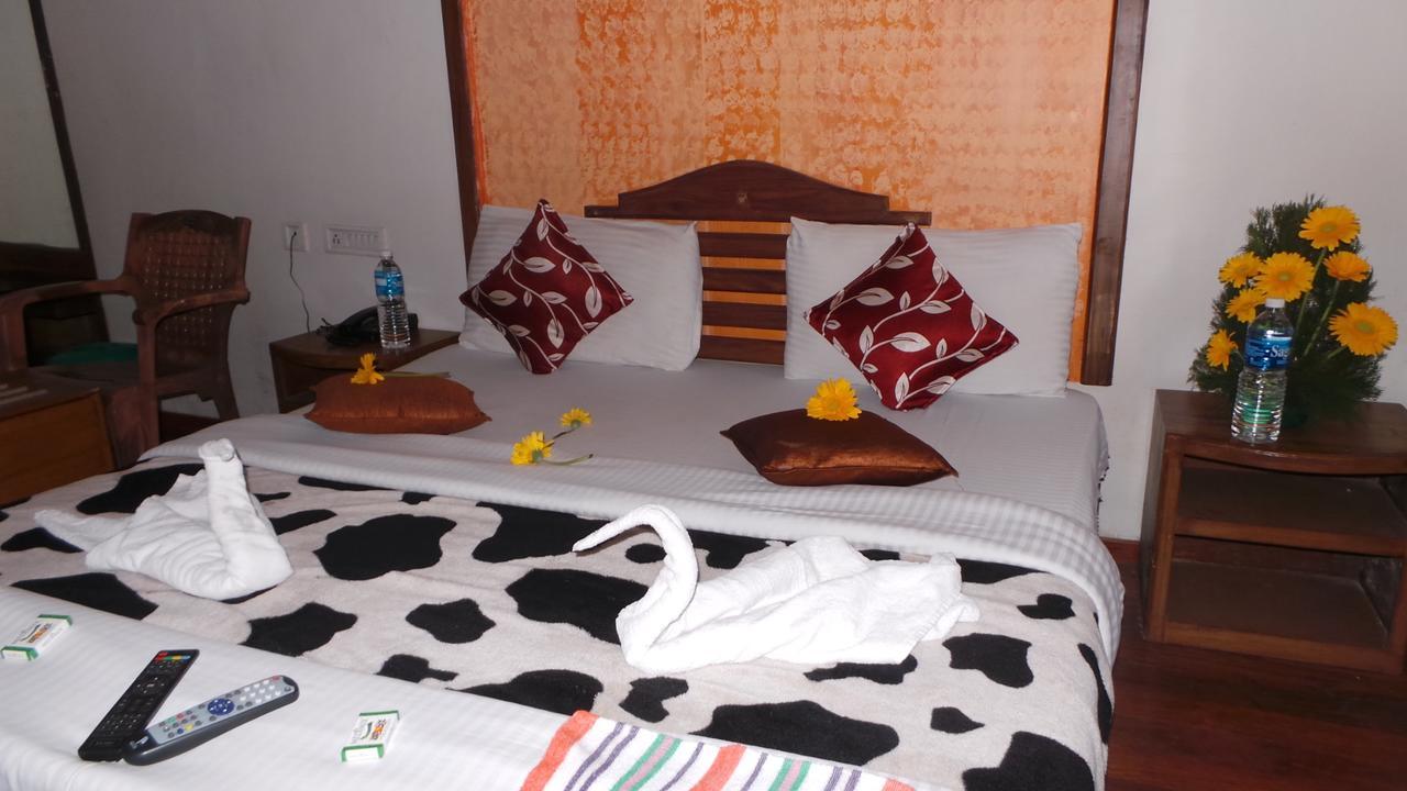 Red Star Holidays Munnar