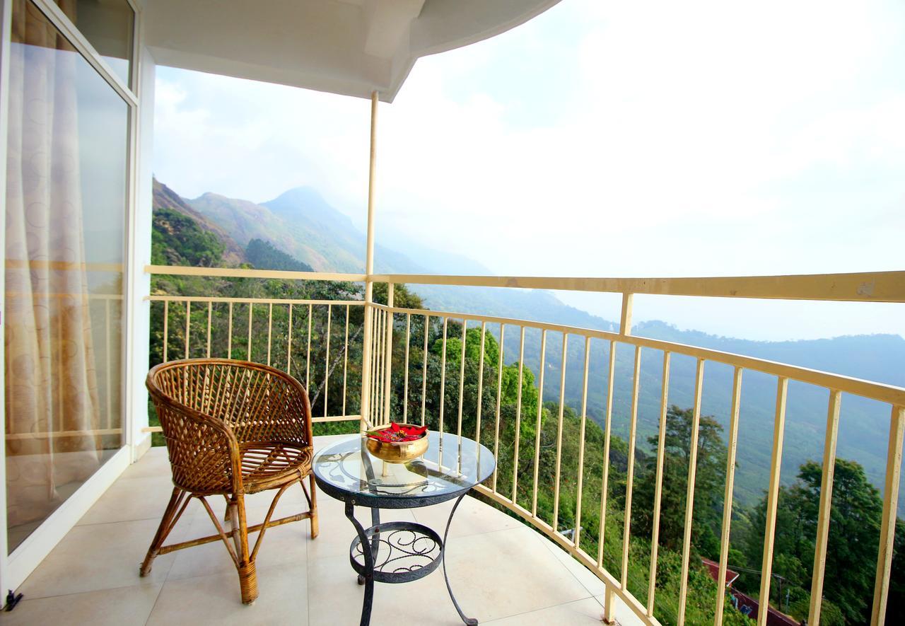 The Cliff Resort, Resort