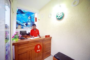 Oyo 8653 Achus Hotel 3*