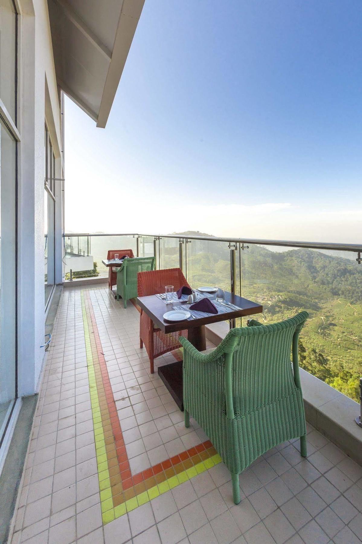 Hotel Fragrant Nature Munnar