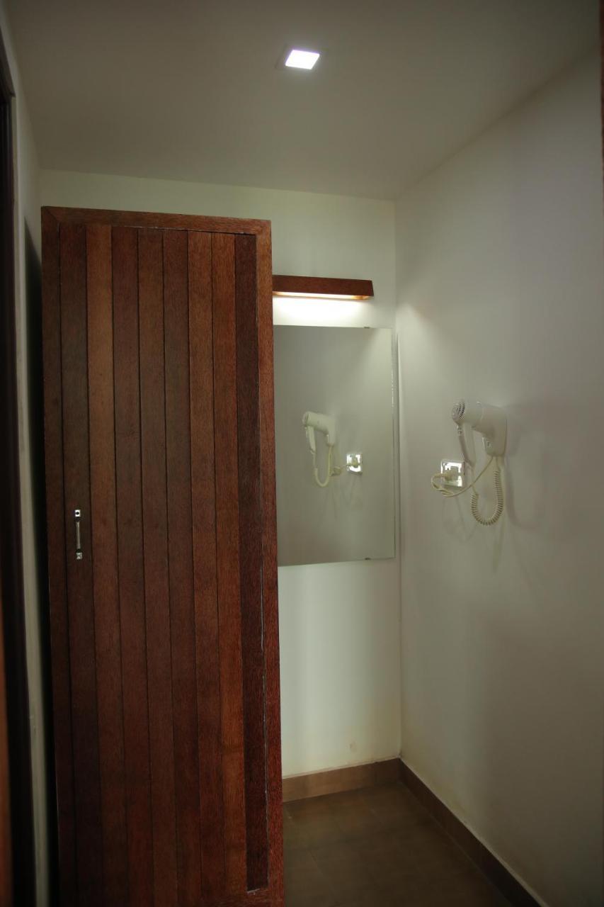 Dream Coconut Resort Munnar