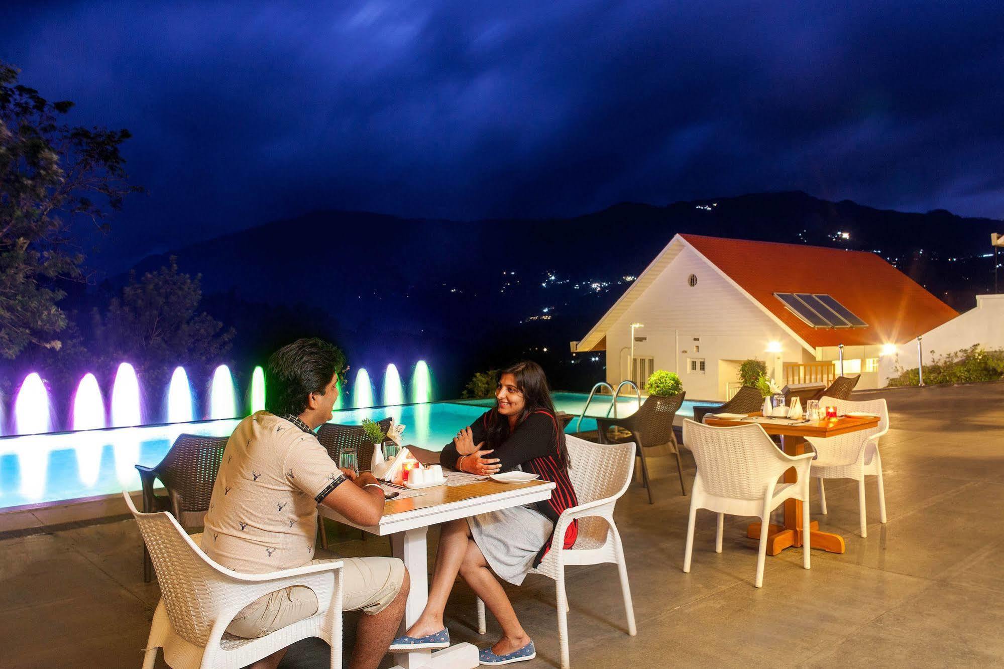 The Fog 5* Munnar