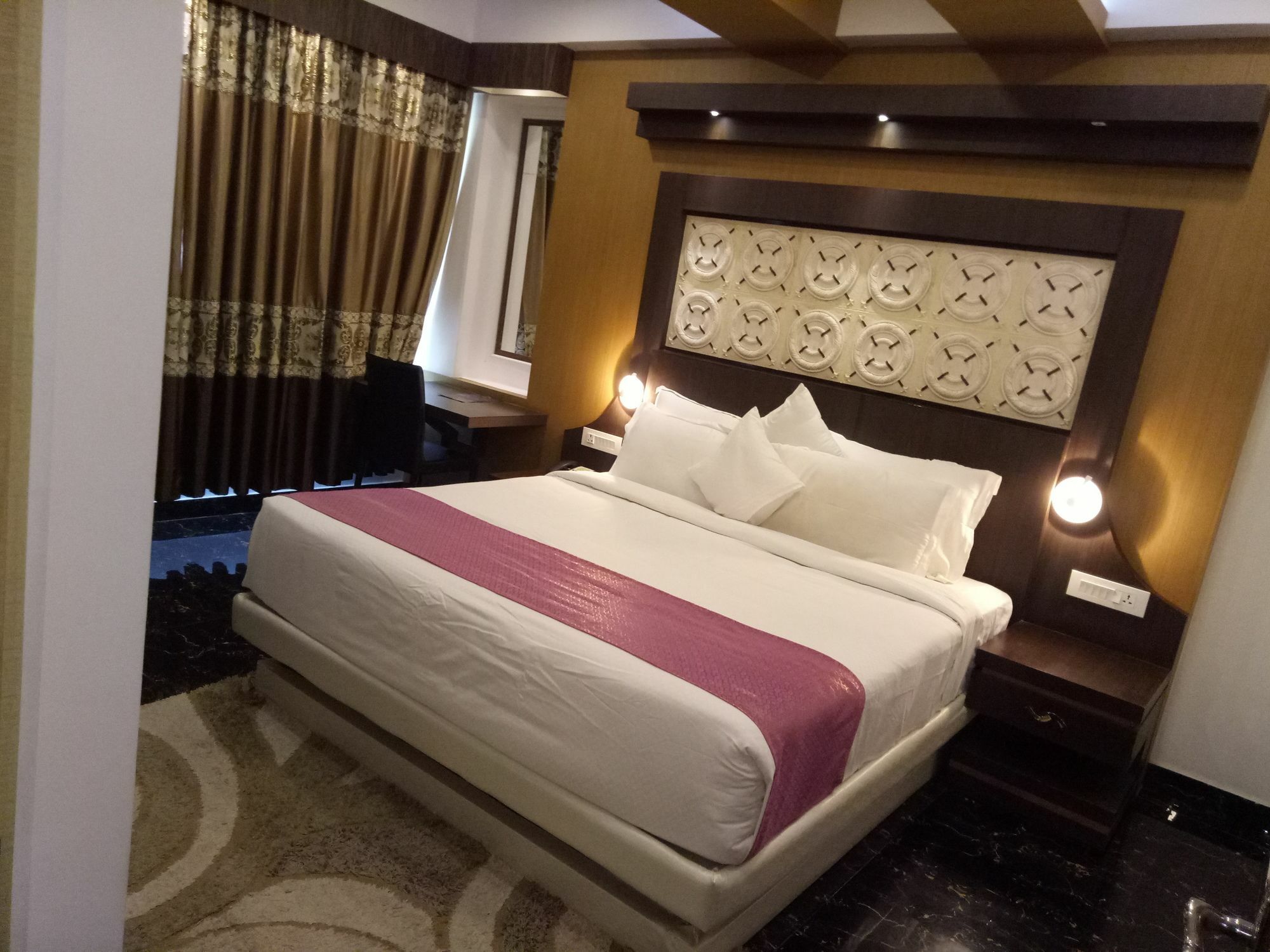 Parakkat Nature Hotel 5*